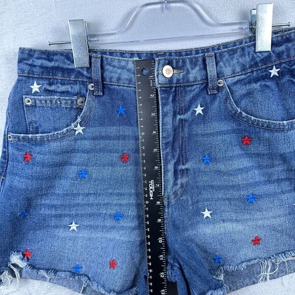 No Boundaries Cut Off Shorts Stars Embroidered High Rise Denim Blue Women SZ 11 - Picture 6 of 9